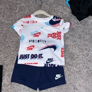 Nike 2 piece set